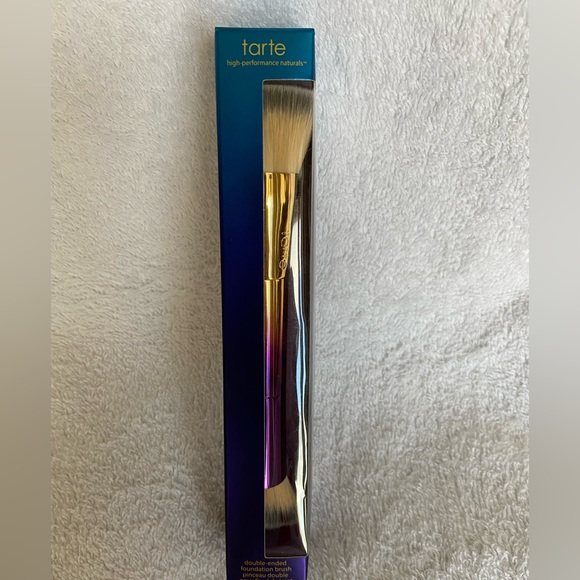 Tarte Double ended foundation brush - Picture 1 of 2